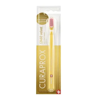 Envase de Curaprox 12460 cepillo dental velvet