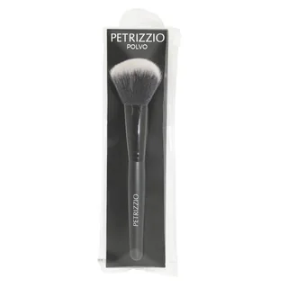 Envase de Petrizzio brocha polvo