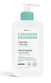 Envase de Gel limpiador espumoso 236 ml ceramide